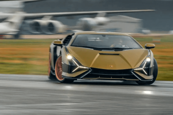 Lamborghini Sián Review 2023